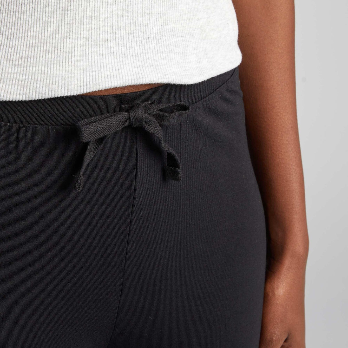 Pantalón de pijama ancho vaporoso negro