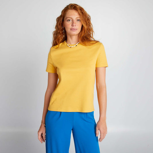 Camiseta lisa amarillo