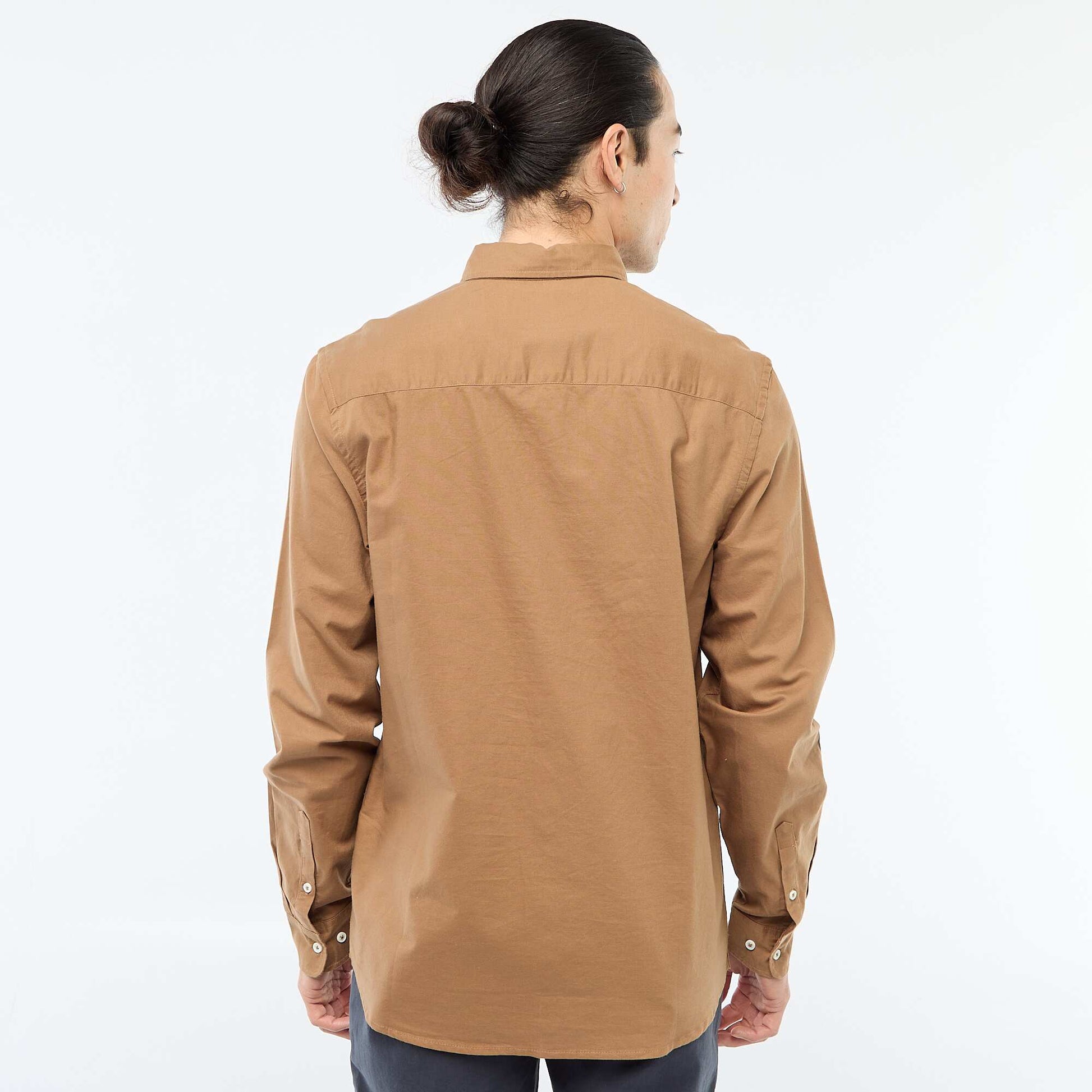 Camisa oxford regular fit MARRON