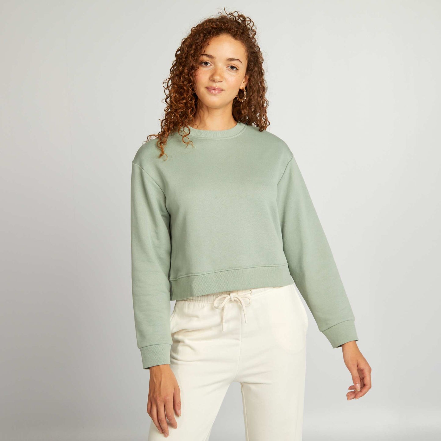 Buzo cropped con cuello redondo VERDE