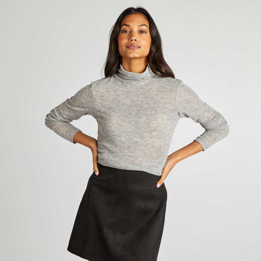 Camiseta jaspeada con cuello vuelto GRIS