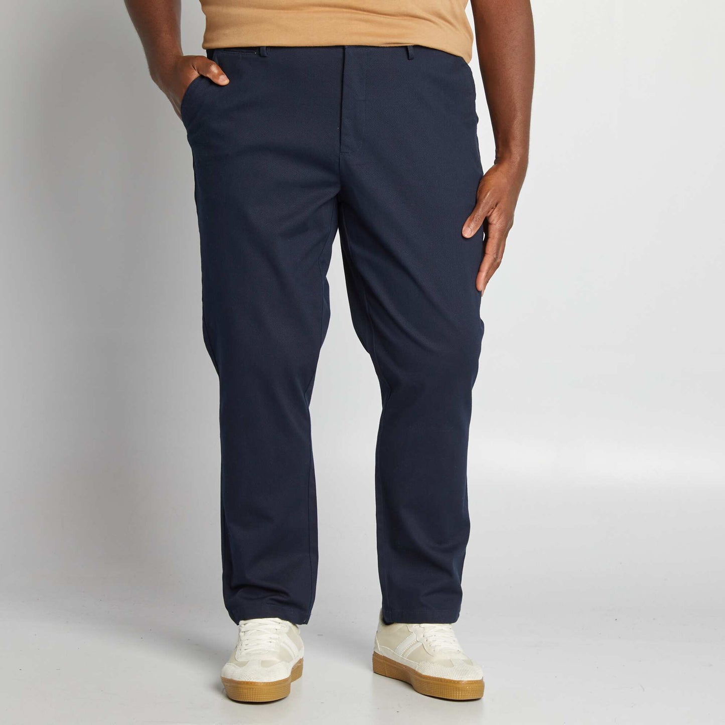 Pantalón chino AZUL
