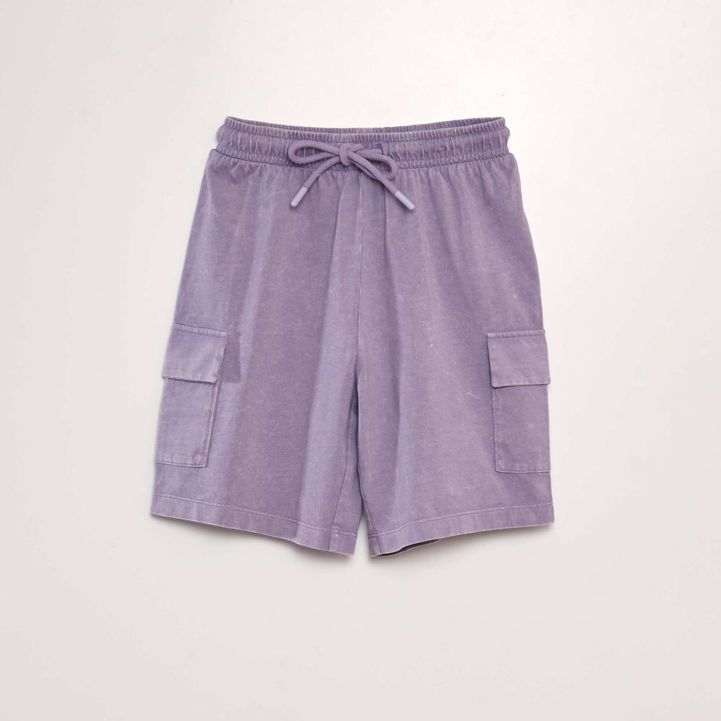 Short con bolsillos en los laterales PURPURA