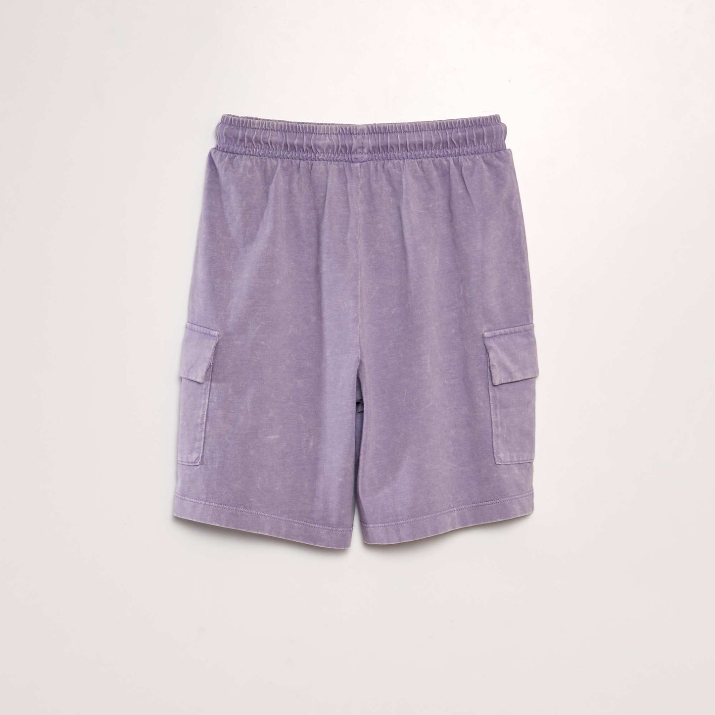 Short con bolsillos en los laterales PURPURA