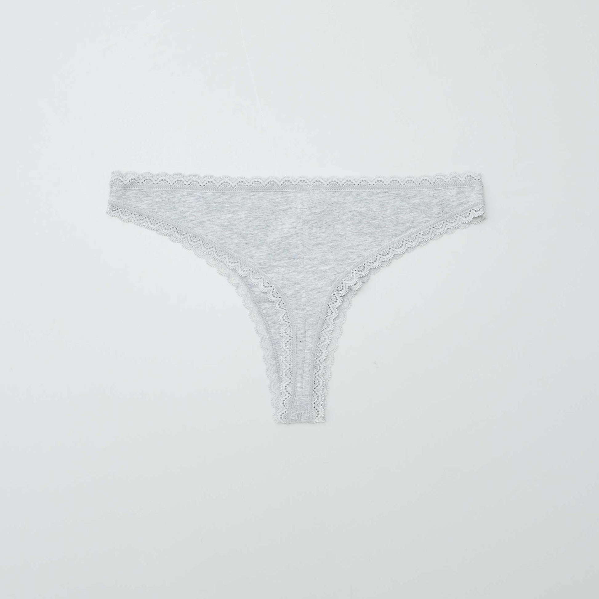 CET81_3_ZC6