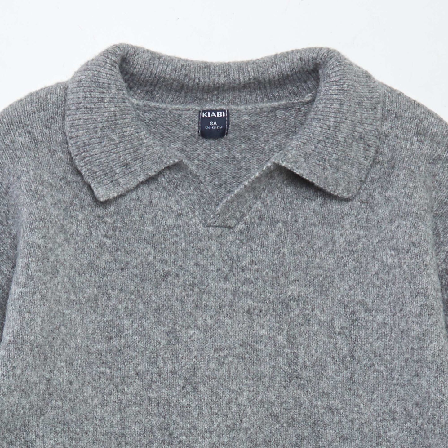 Sweater de punto con cuello de remera GRIS