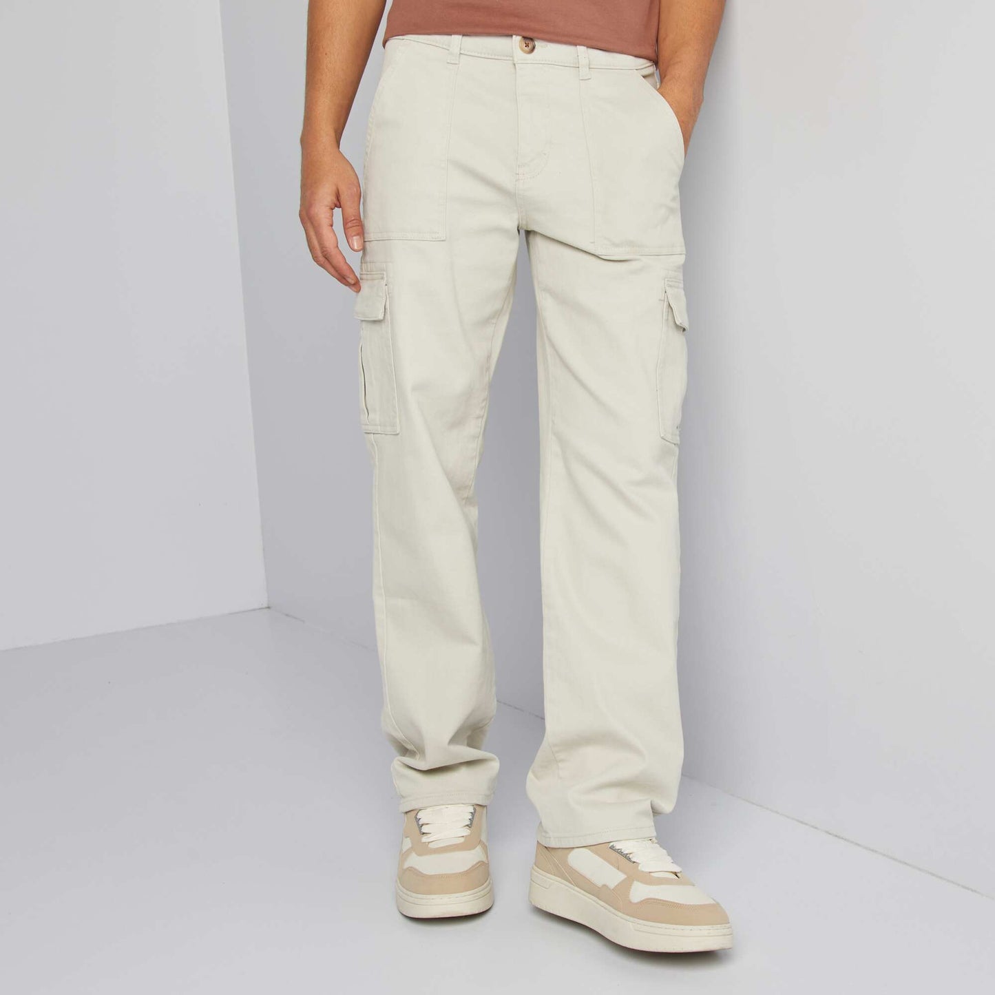 Pantalón multibolsillos corte ancho GRIS