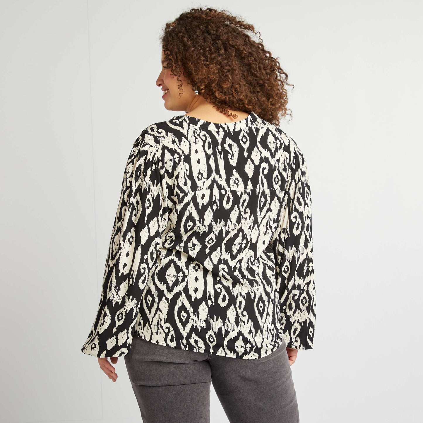 Blusa estampada NEGRO