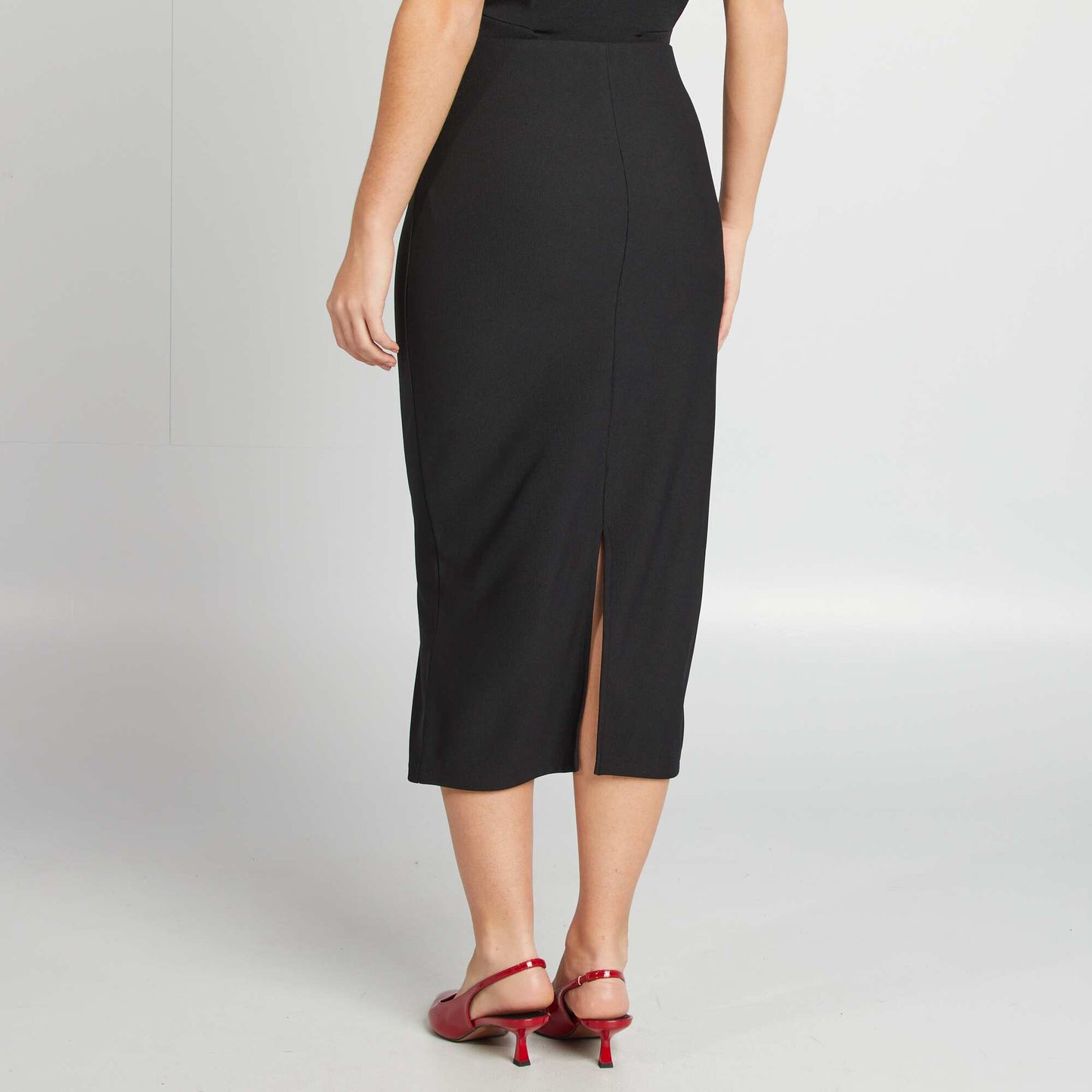 Falda midi NEGRO
