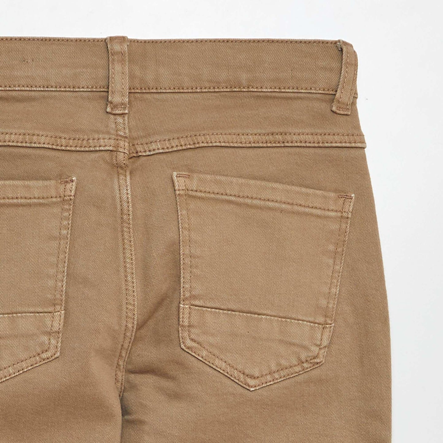 Jean regular corte recto BEIGE