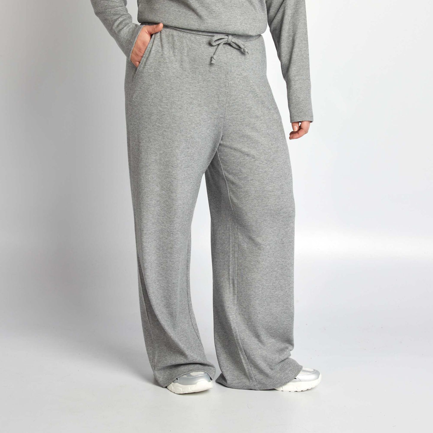 Pantalón de punto suave GRIS