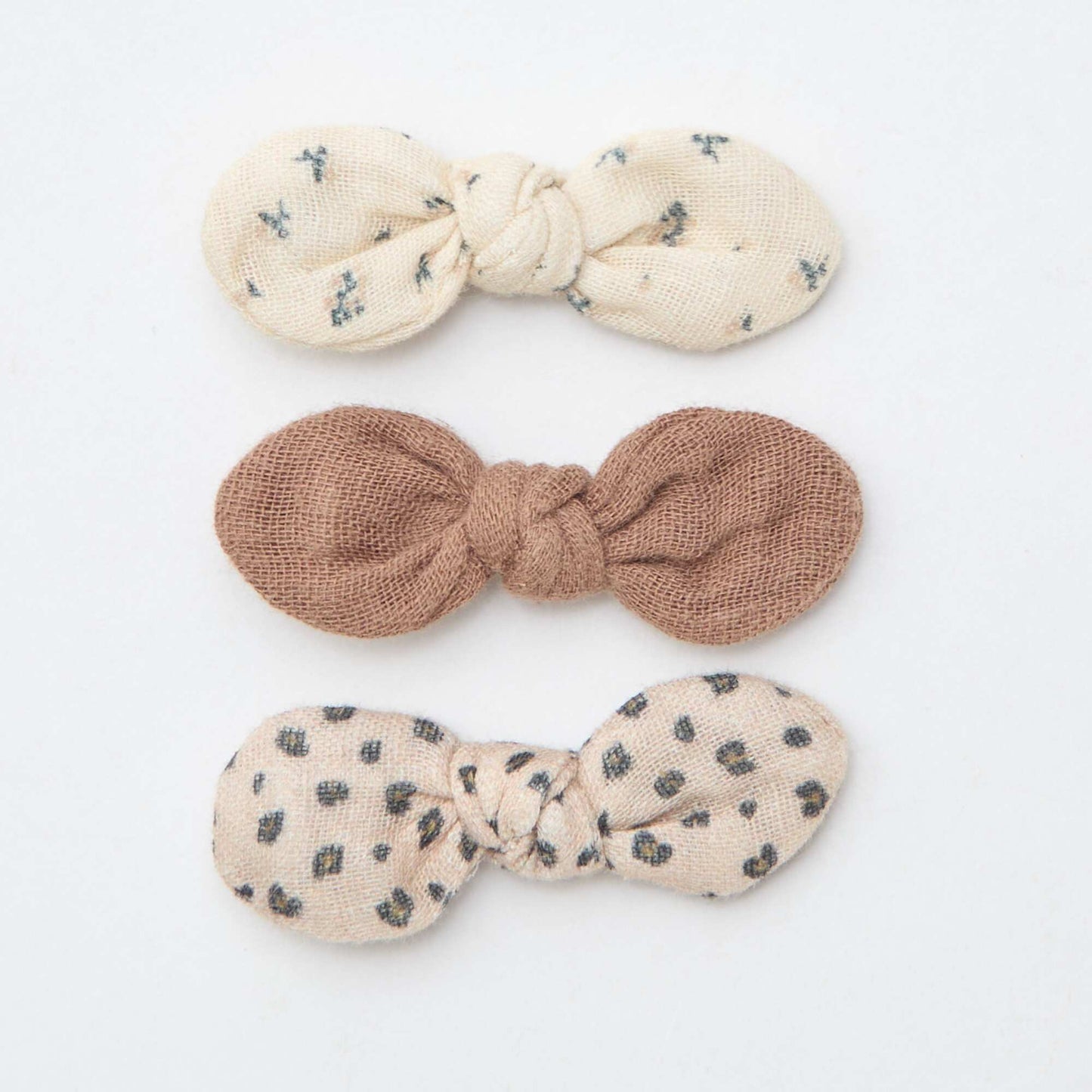 Pack de 3 pinzas con lazo MARRON