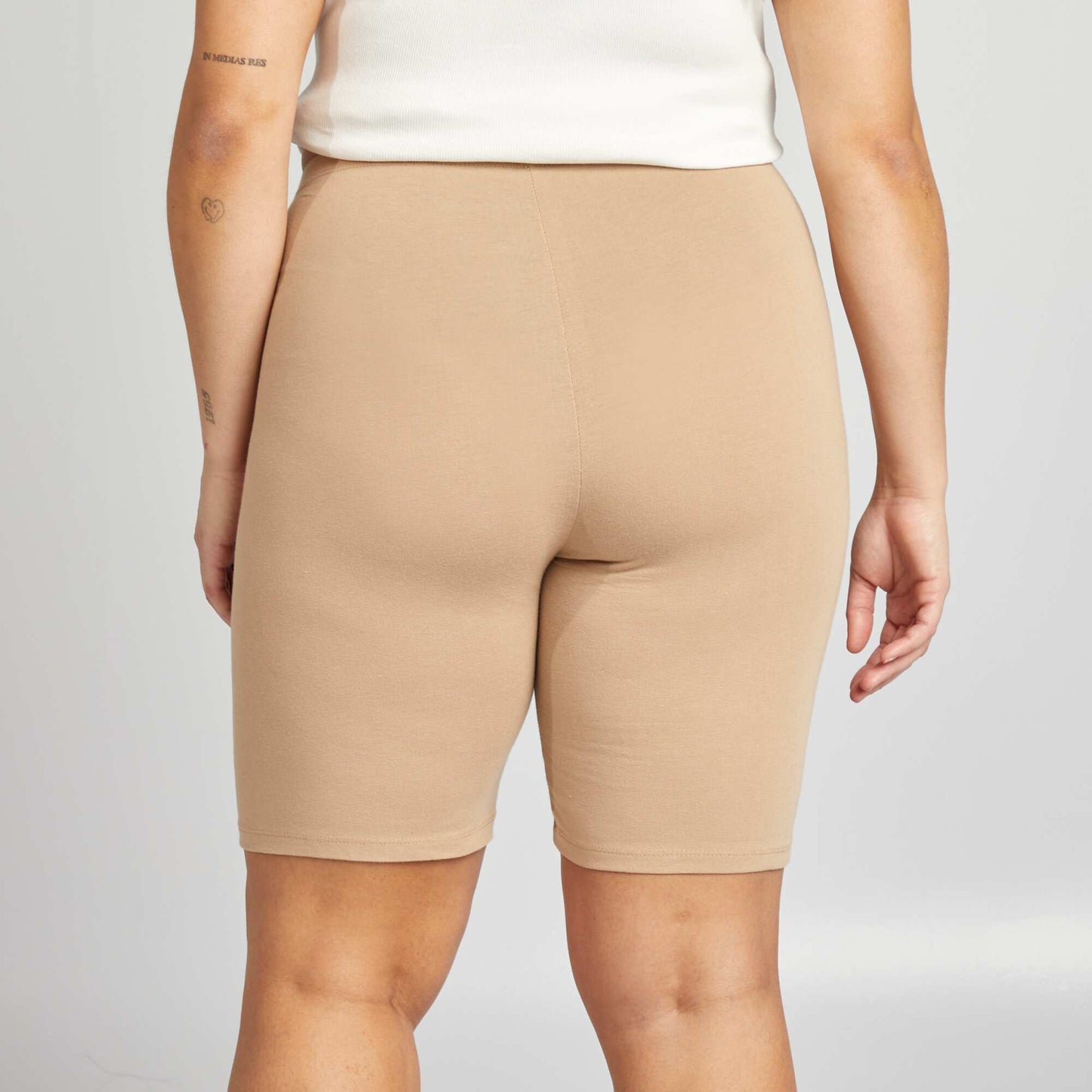 Short de punto elástico BEIGE