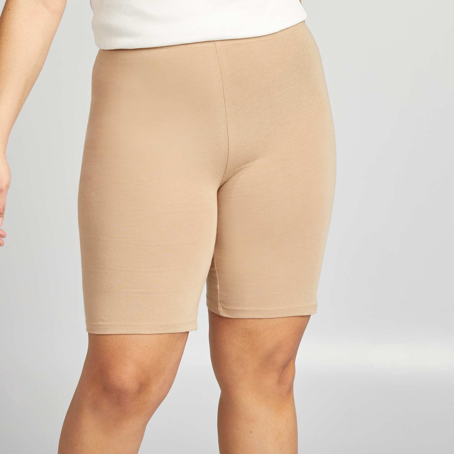 Short de punto elástico BEIGE
