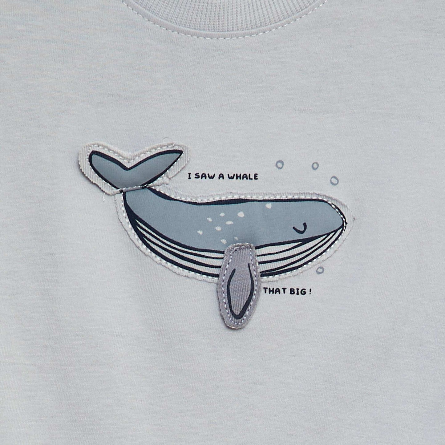 Camiseta estampada con detalle AZUL