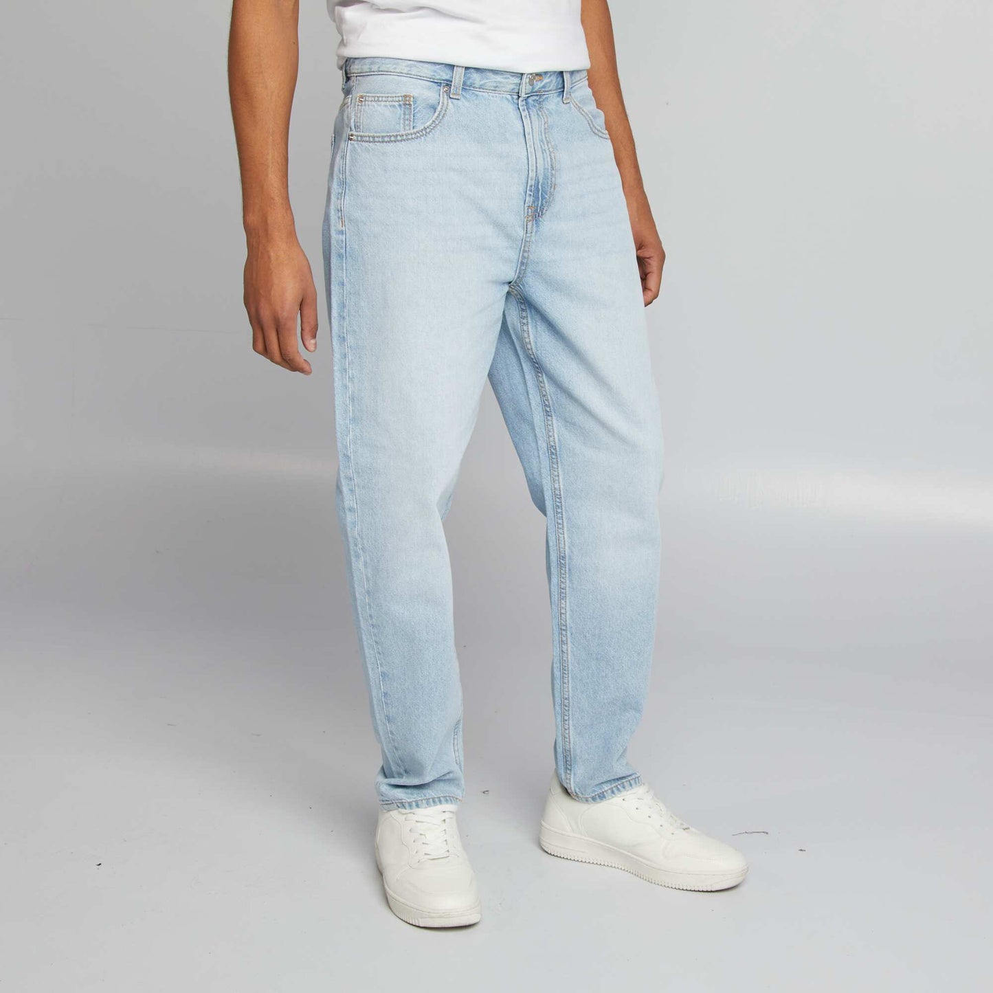 Jean tapered slim ahusado 5 bolsillos AZUL