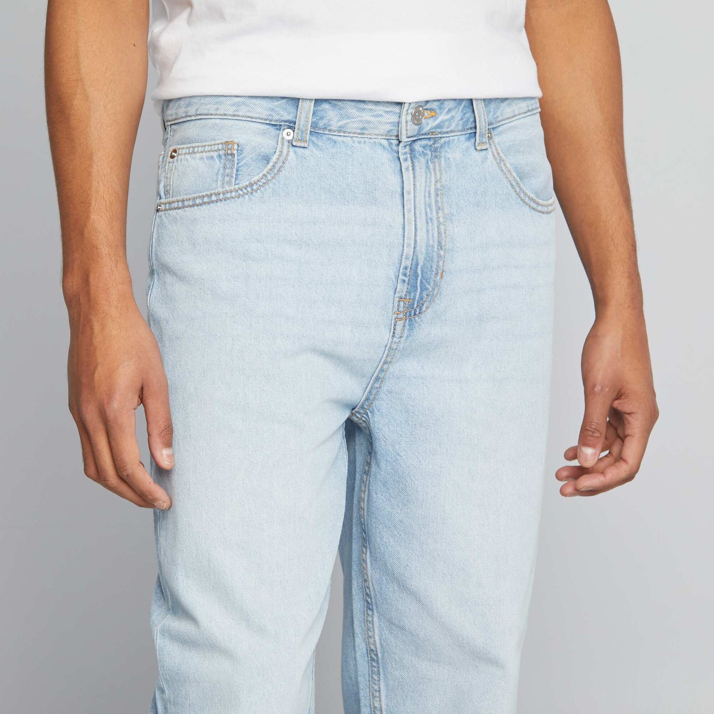 Jean tapered slim ahusado 5 bolsillos AZUL