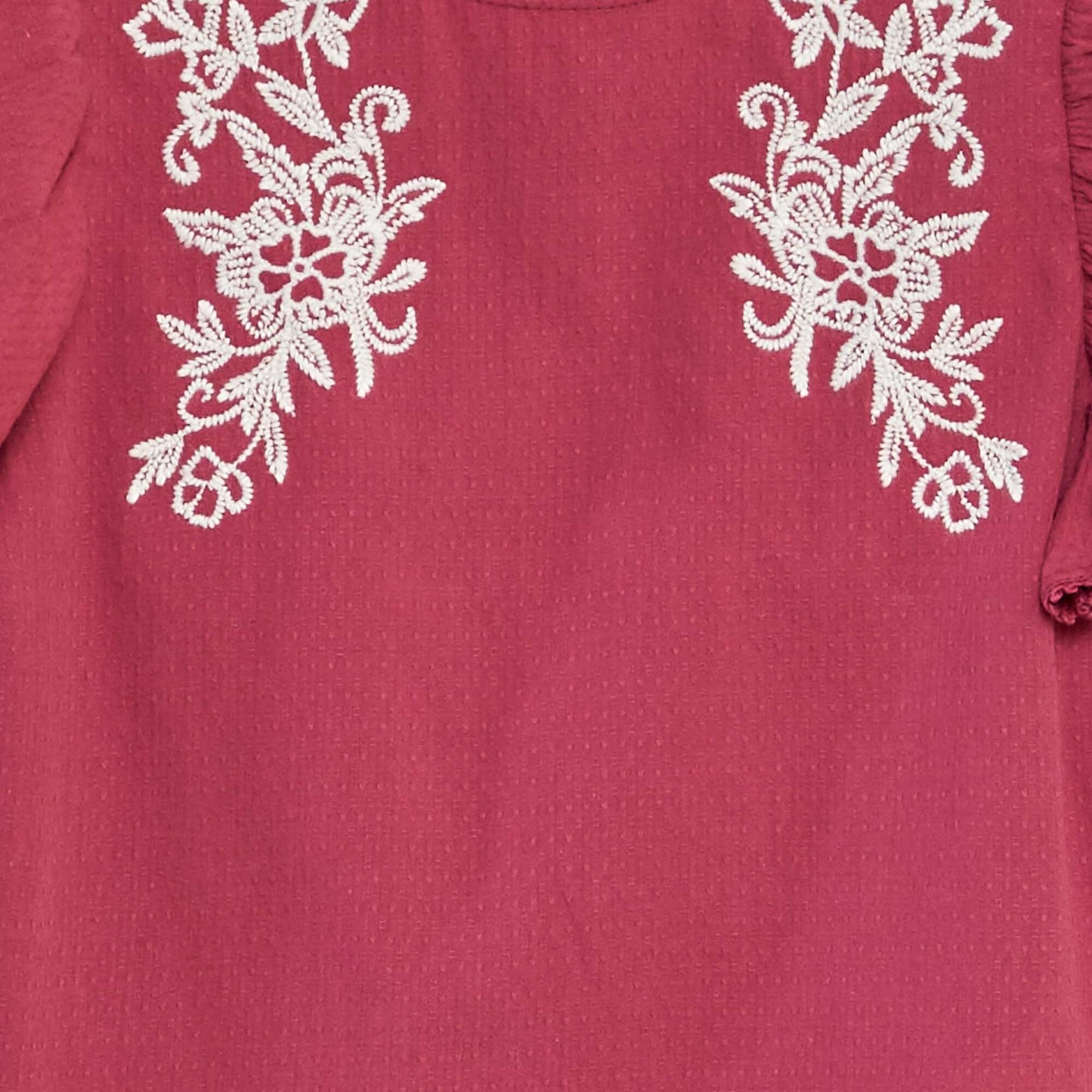 Blusa de manga corta con bordados PURPURA