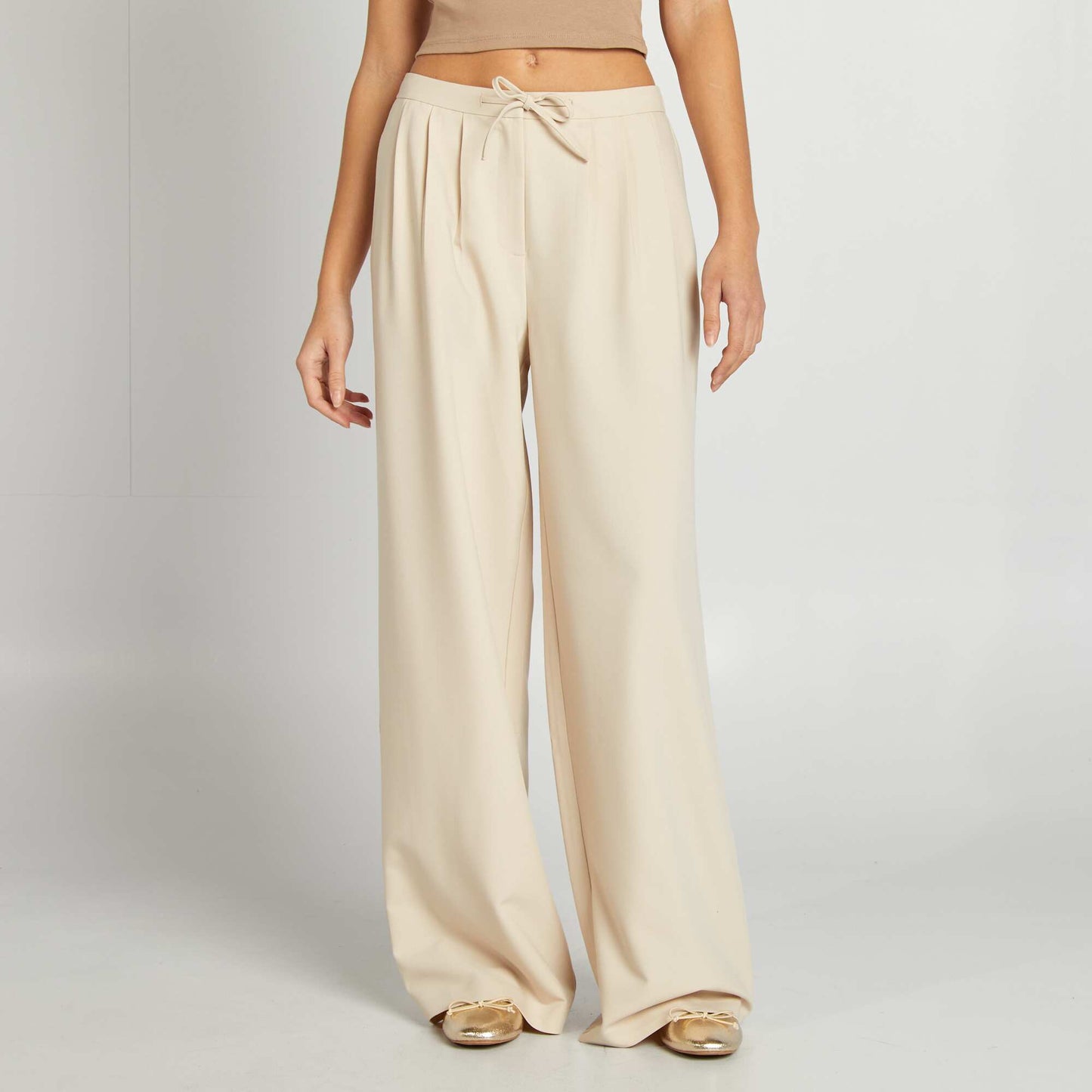 Pantalón ancho y vaporoso BEIGE