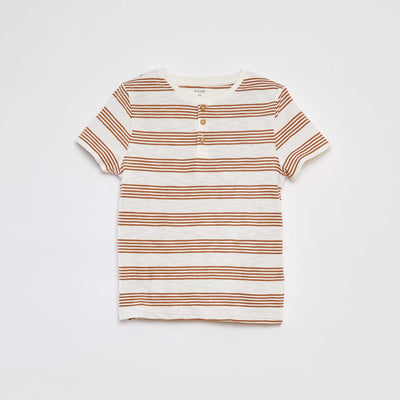 Remera con cuello panadero MARRON