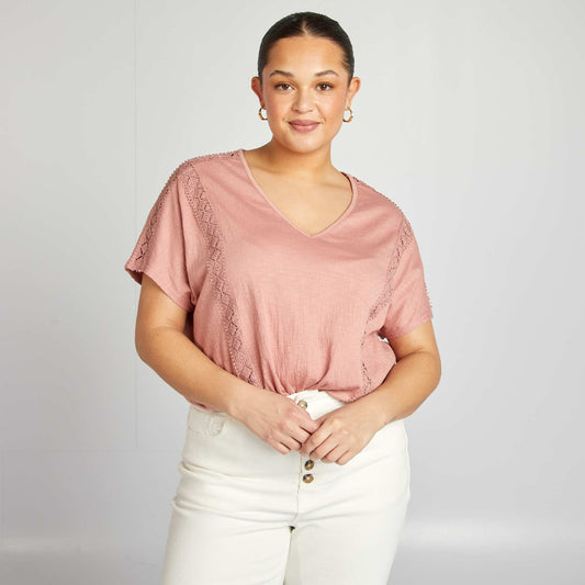 Blusa de tejido de crepé con bordados ROSA