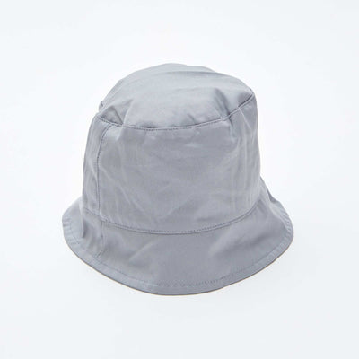 Gorro bucket liso GRIS