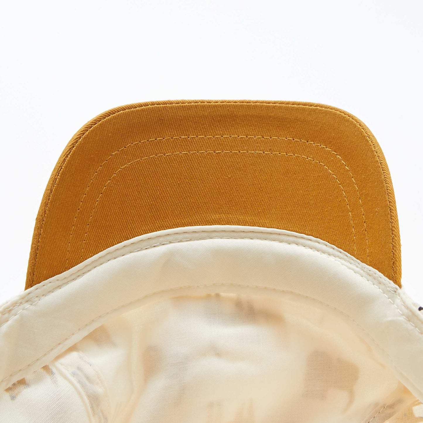 Gorra estampada AMARILLO