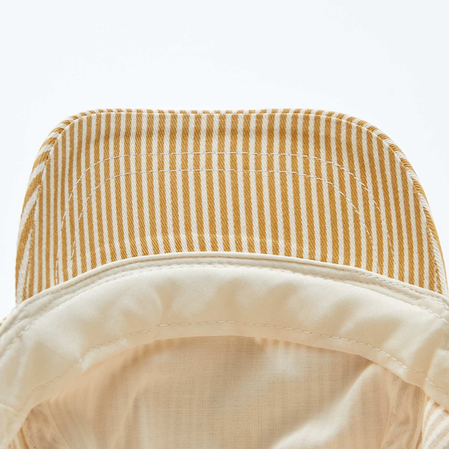 Gorra estampada AMARILLO