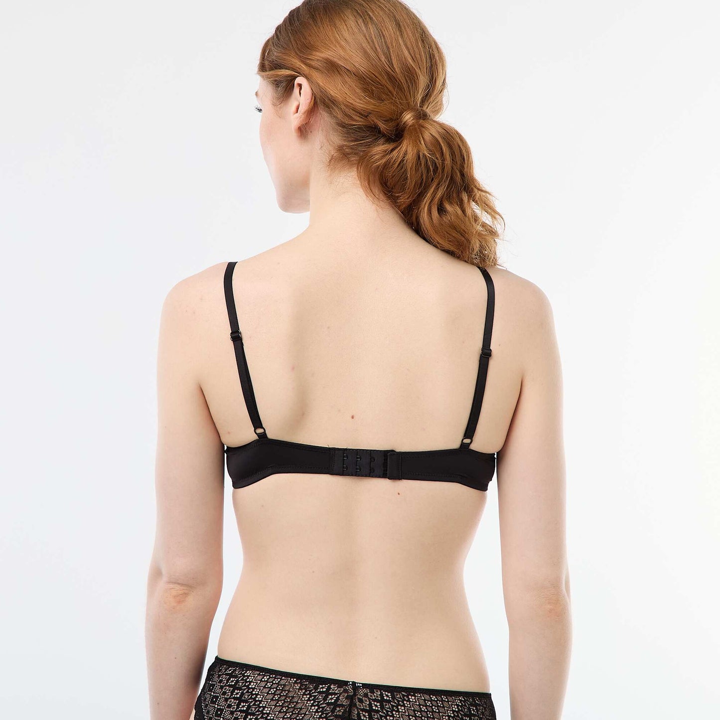 Sujetador push-up de encaje NEGRO