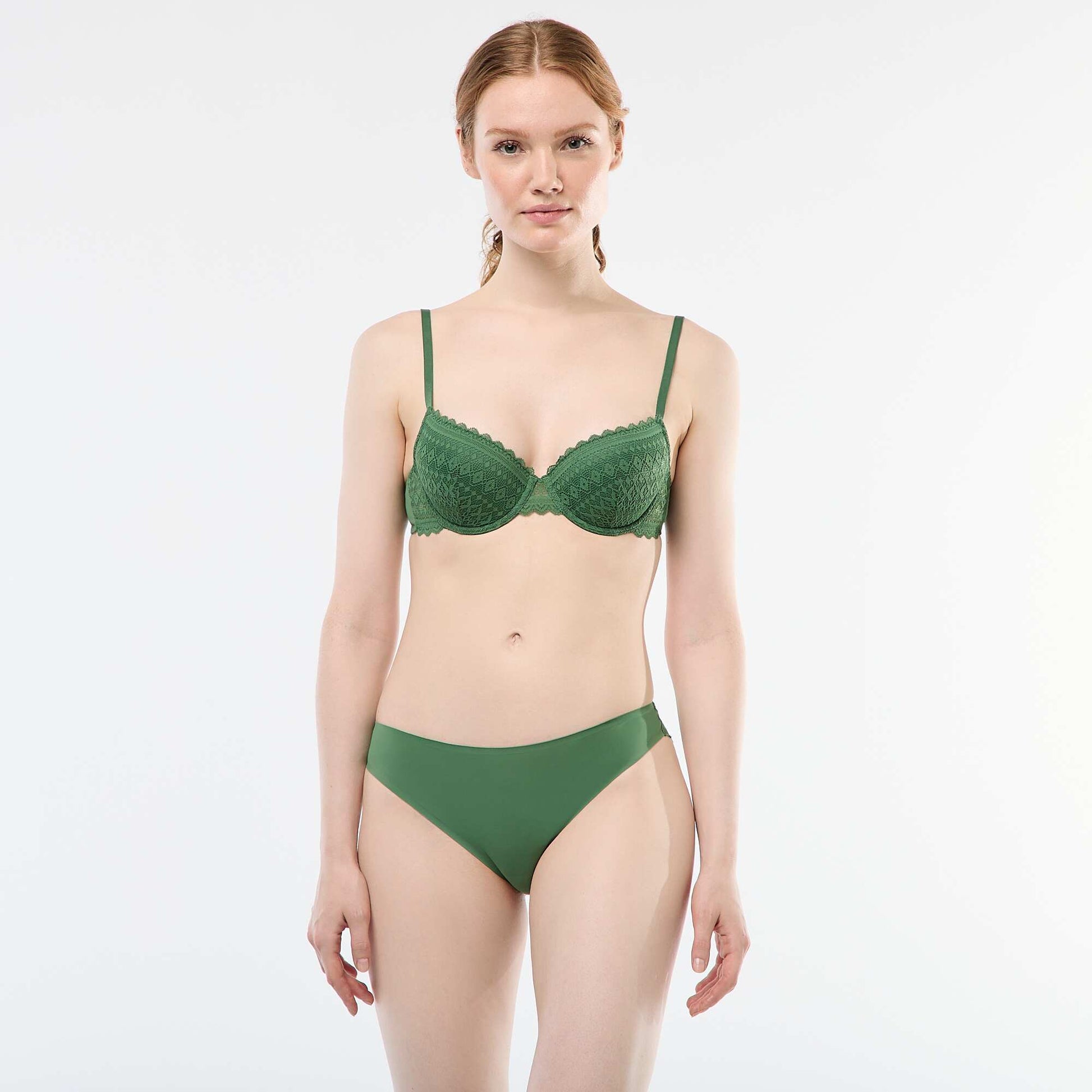 Braguita de microfibra y encaje VERDE