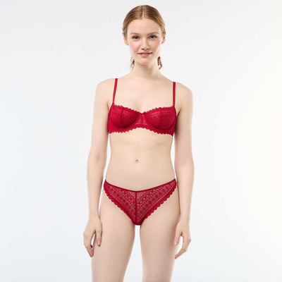 Tanga de encaje ROJO
