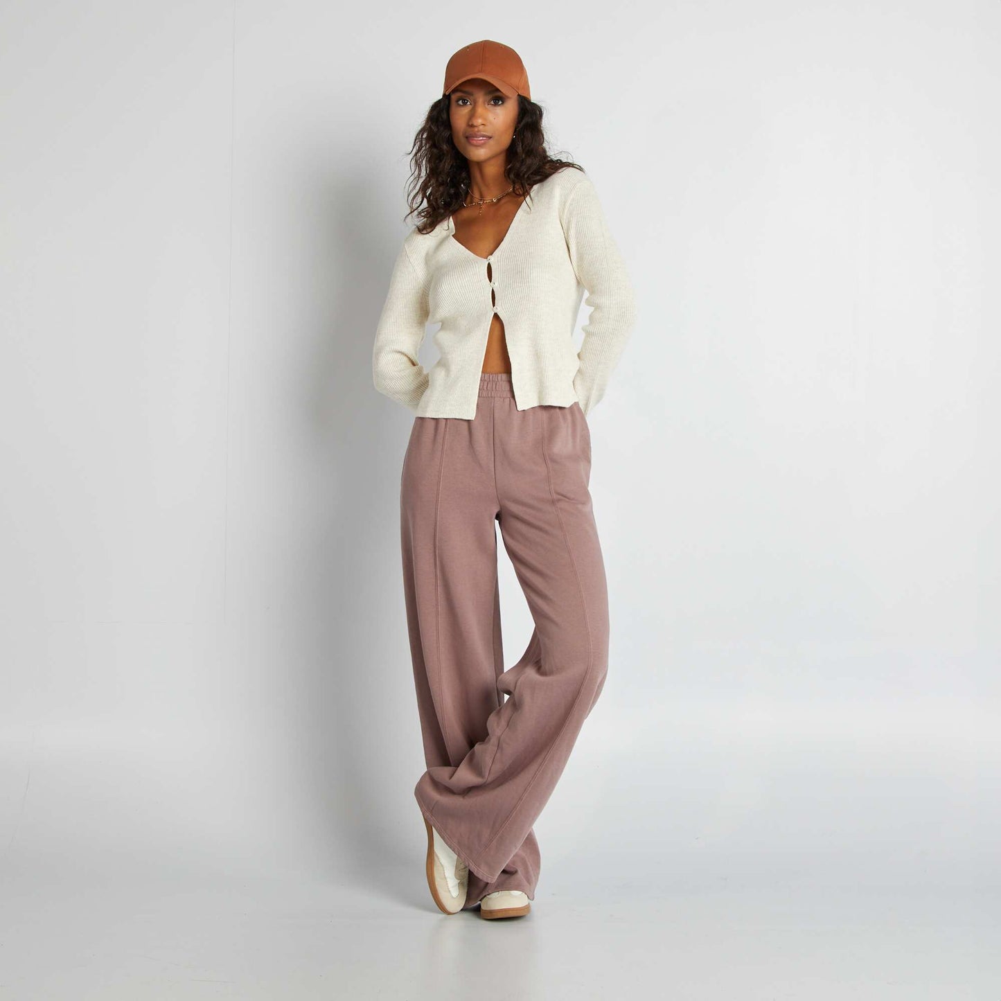Chaqueta cropped de punto de canalé BEIGE