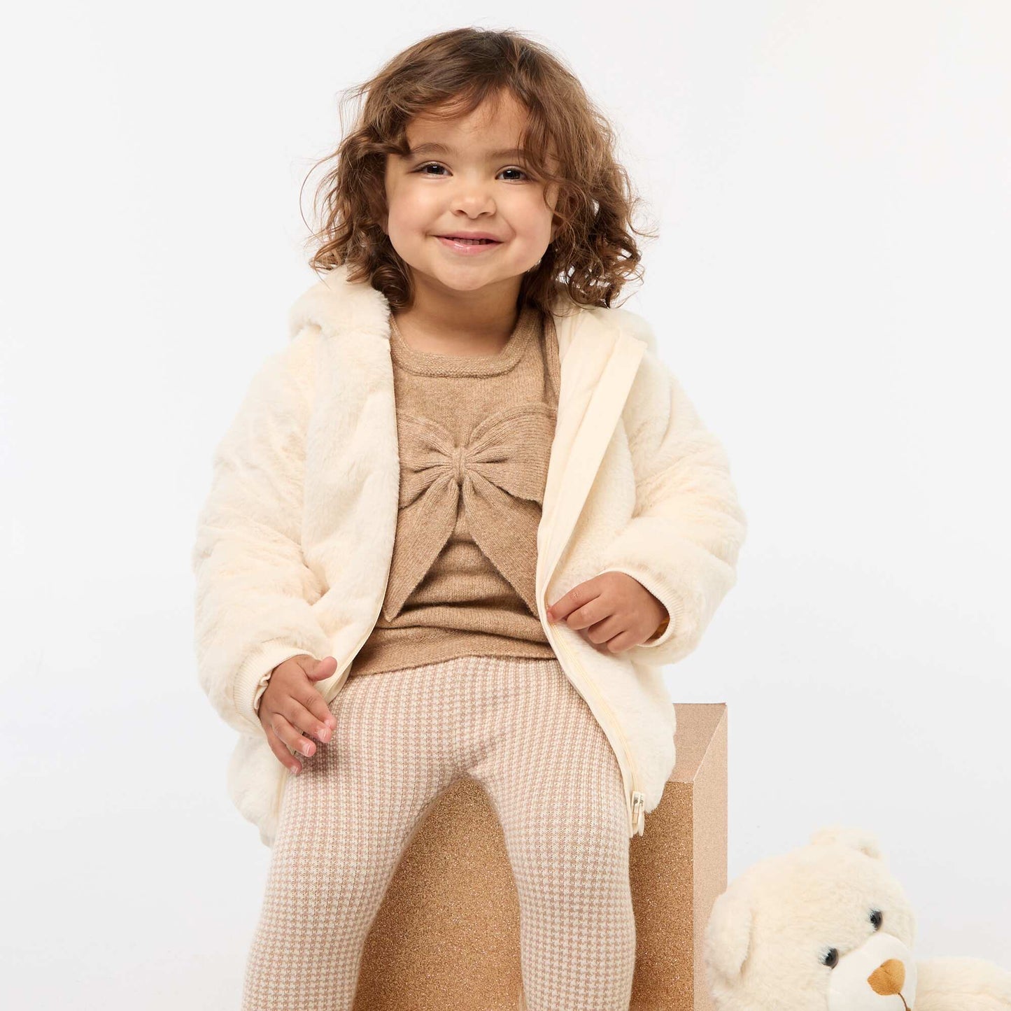 Chaqueta de pelo sintético con capucha BLANCO