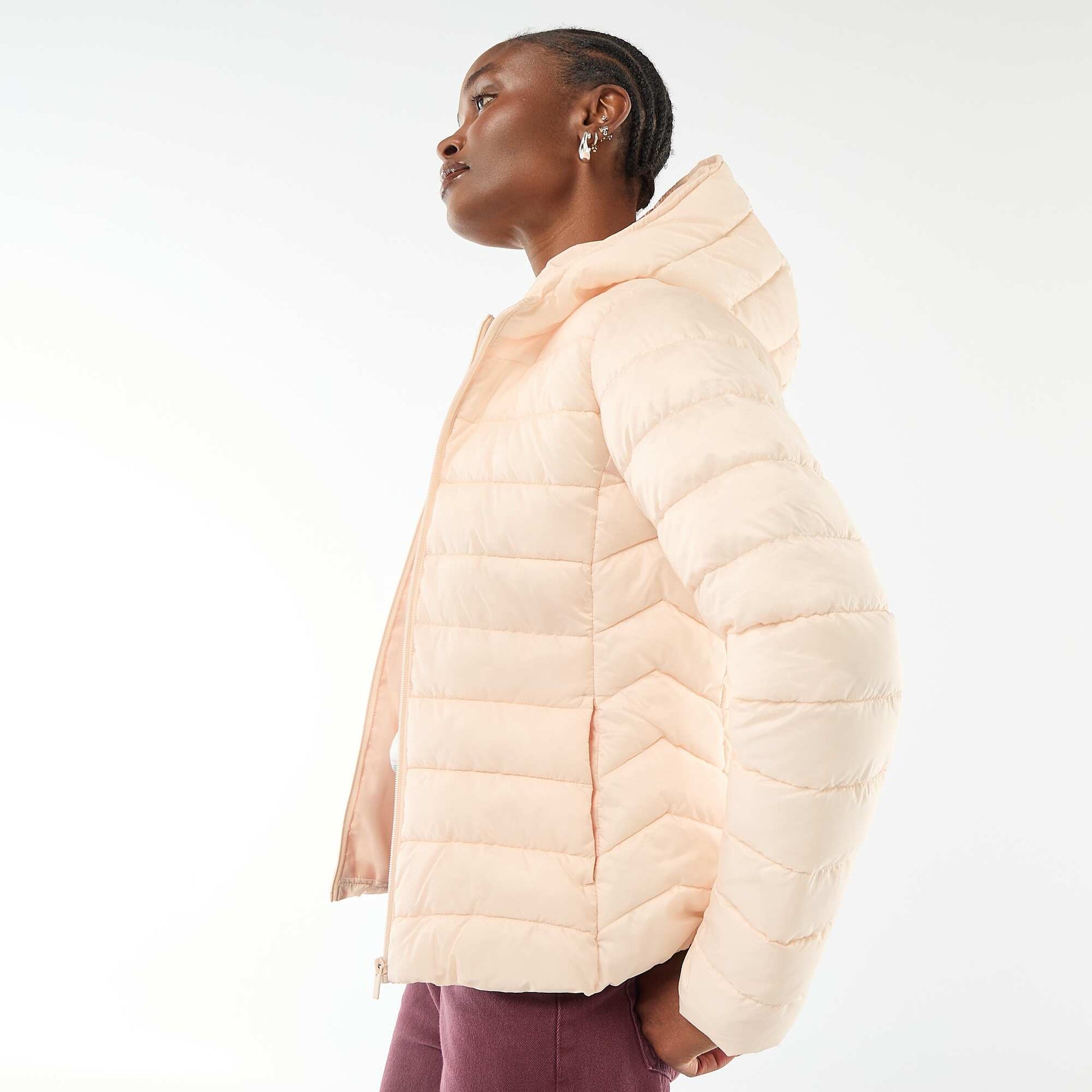 Campera ligera acolchada con capucha lisa ROSA