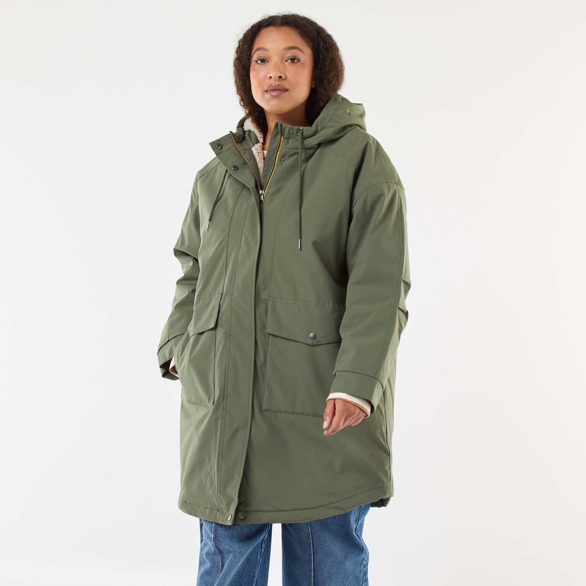 Parka repelente al agua con capucha efecto borreguito VERDE