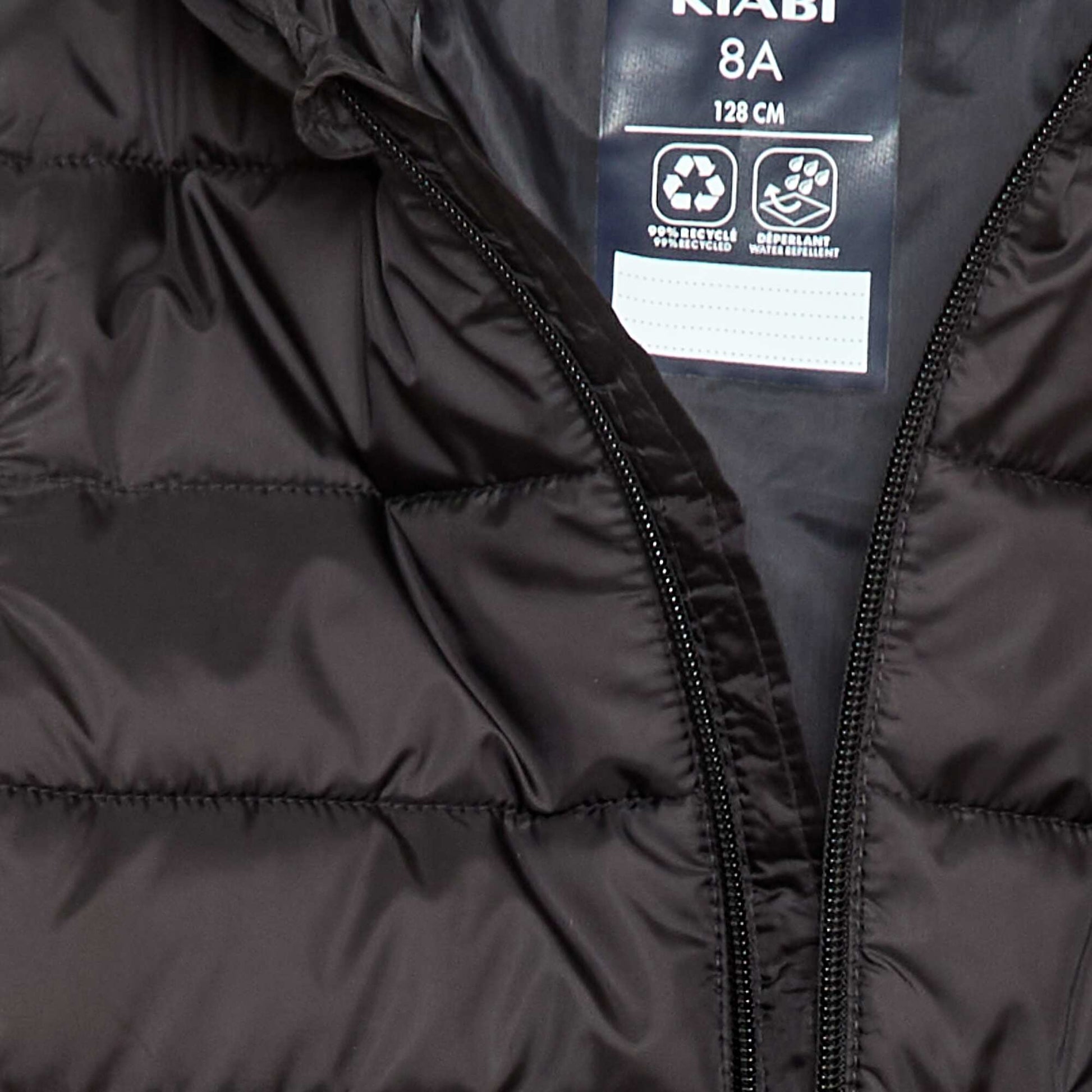 Campera ligera con capucha NEGRO
