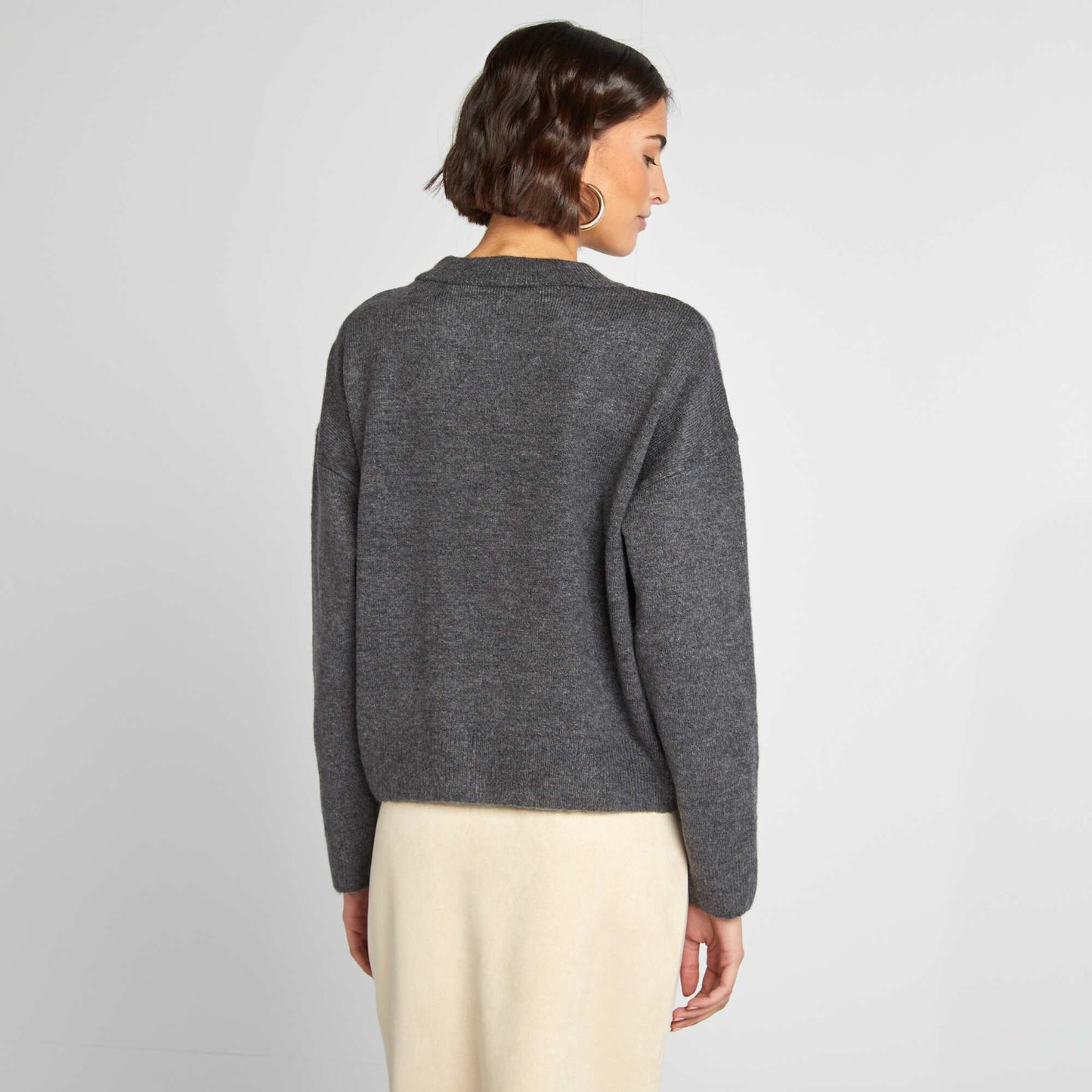 Sweater abrigado liso GRIS