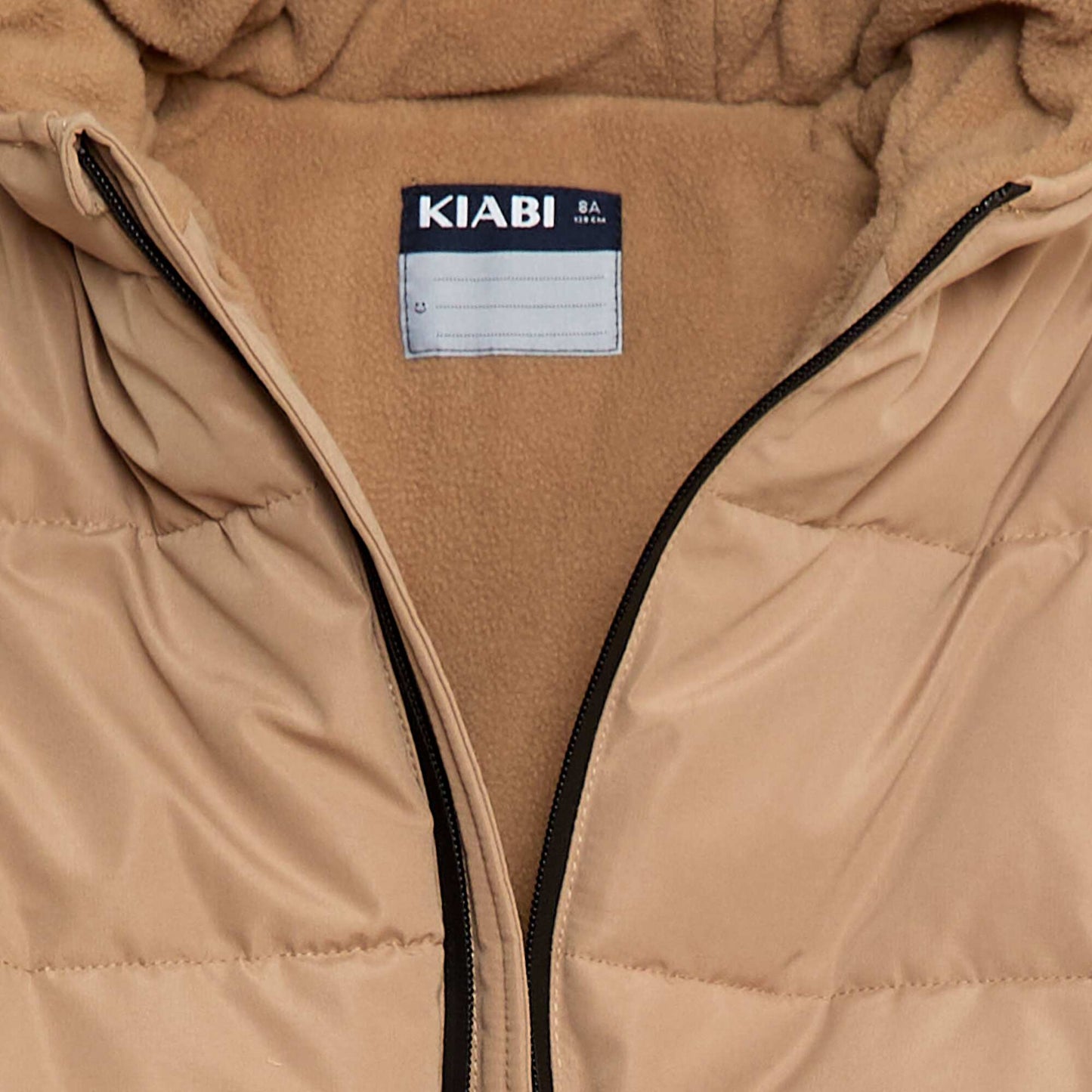 Campera acolchada cálida con capucha BEIGE