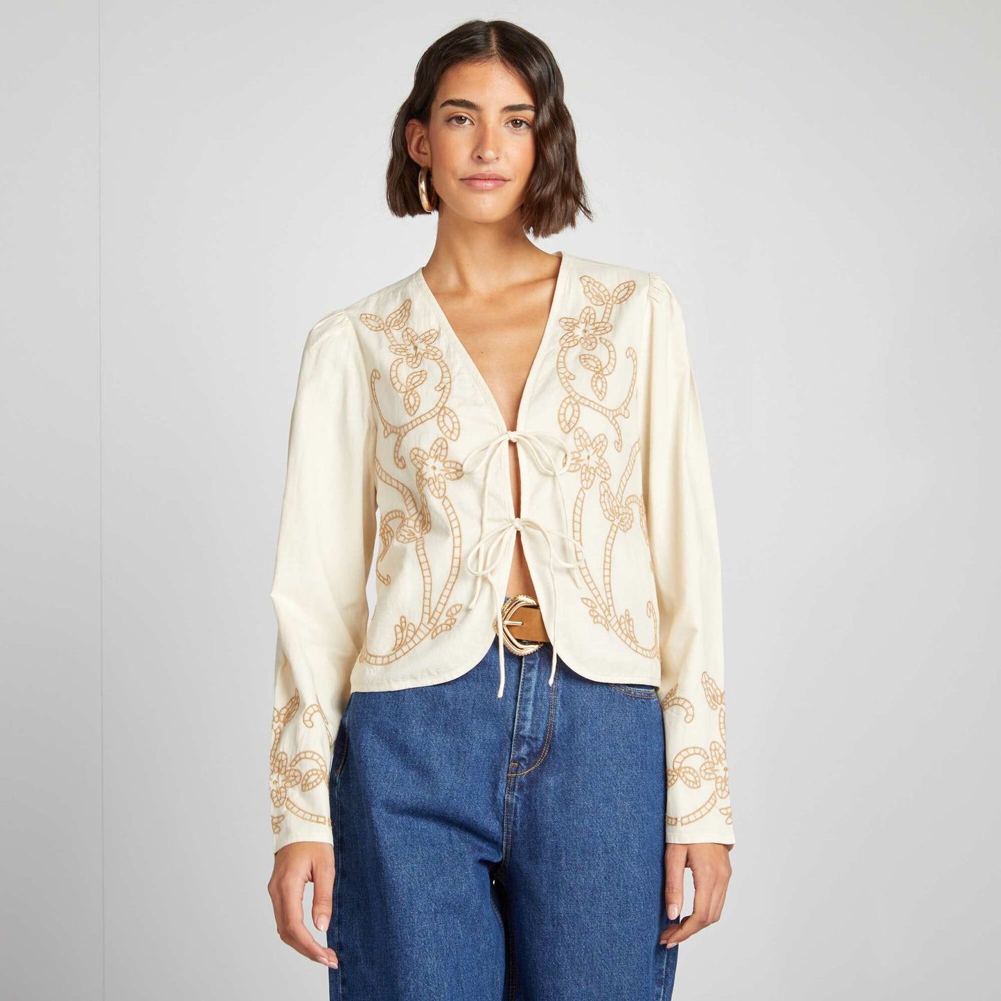 Chaqueta tipo kimono bordada BLANCO
