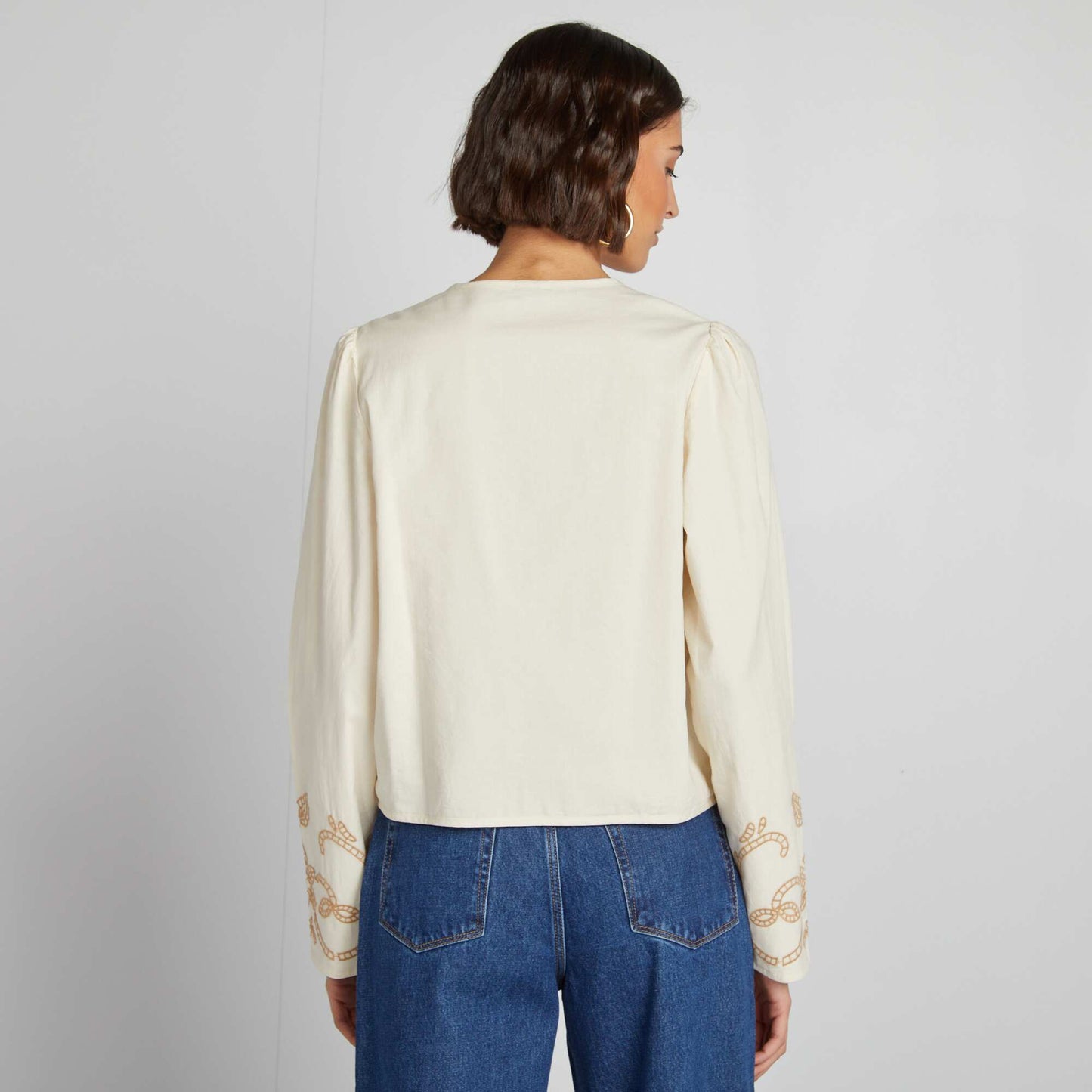 Chaqueta tipo kimono bordada BLANCO