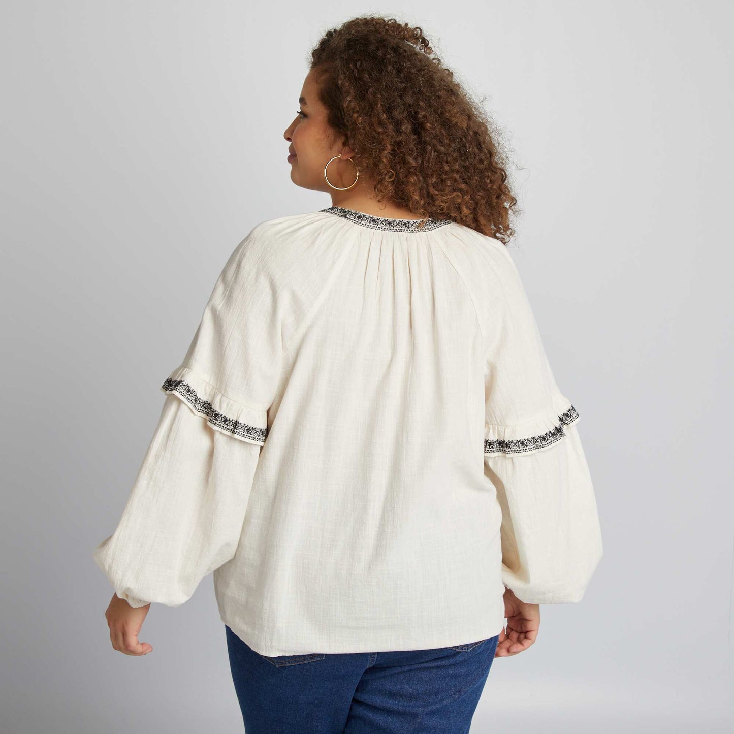 Blusa de gasa de algodón con motivos bordados BEIGE