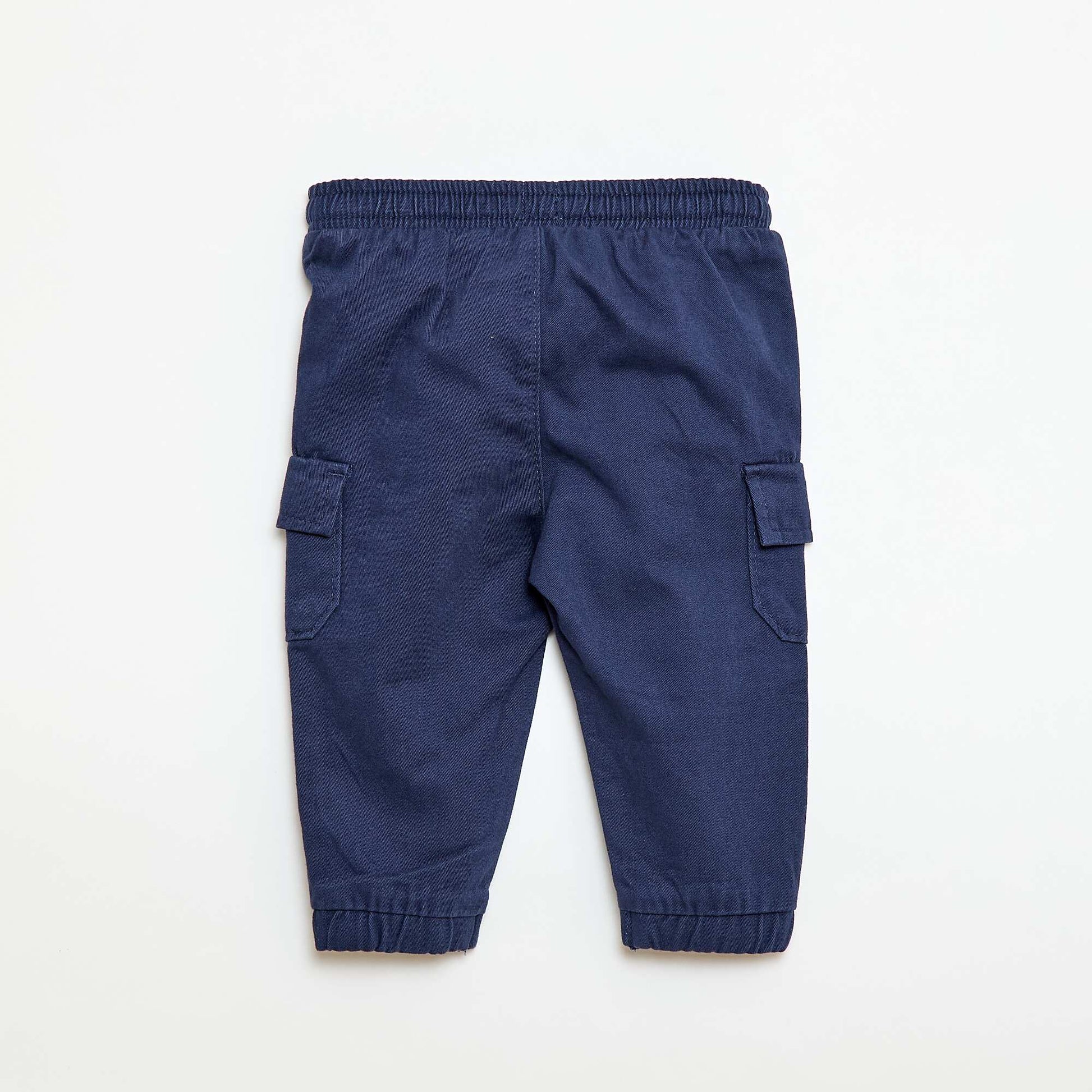 Pantalón jogger de sarga con bolsillos con solapa AZUL
