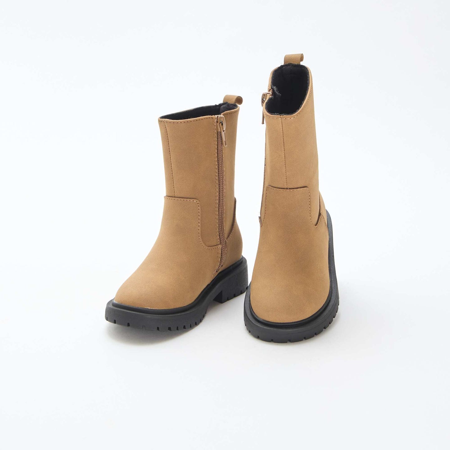 Botas altas con cremallera MARRON