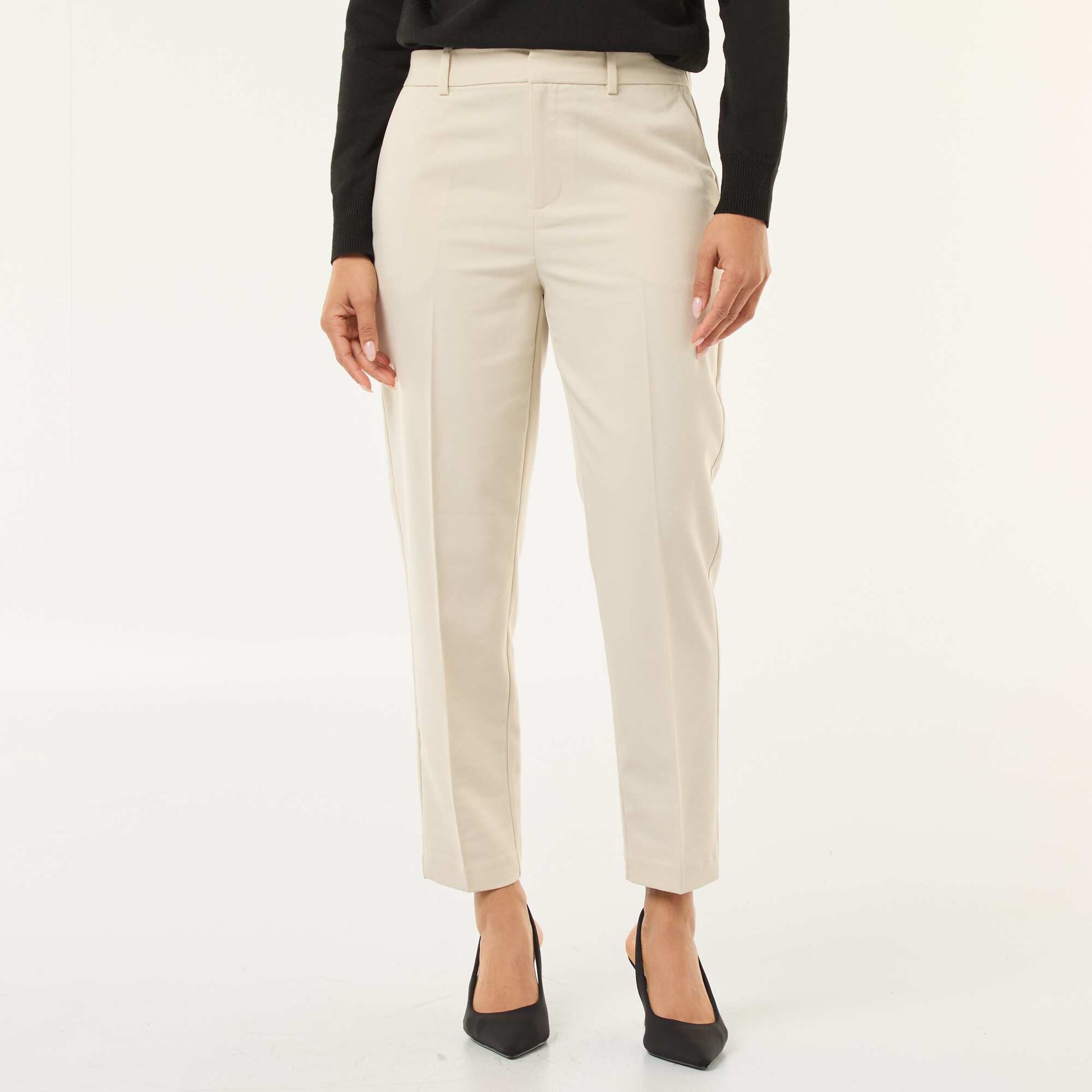 Pantalón pitillo liso con 2 bolsillos BEIGE