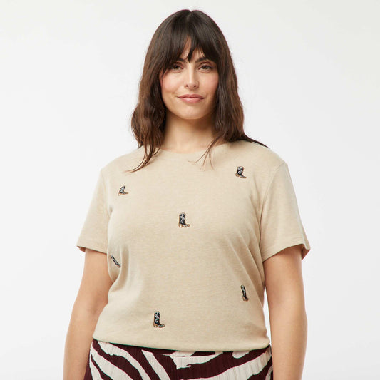 Camiseta de manga corta con bordados 'botas western' BEIGE
