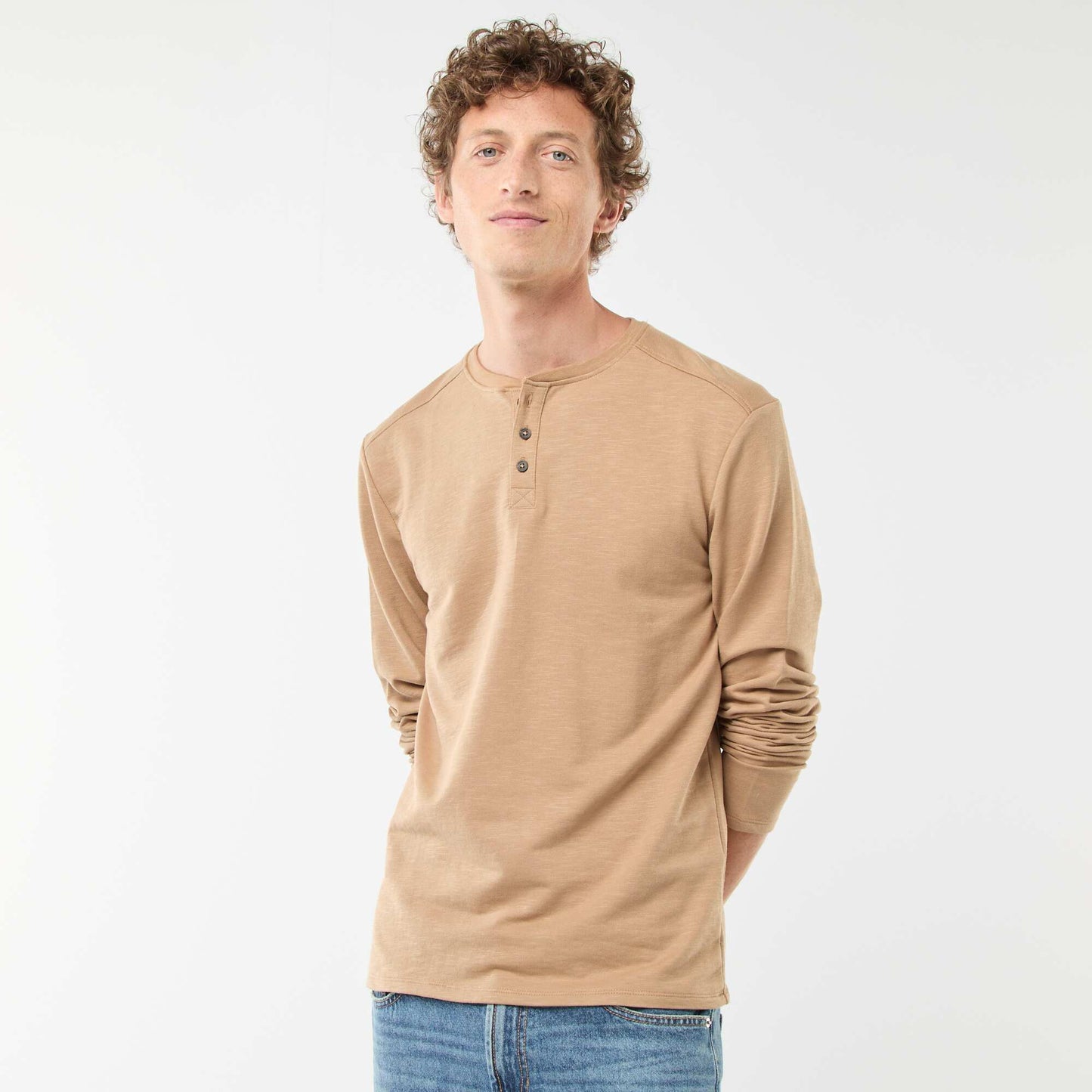 Camiseta de manga larga con cuello panadero BEIGE