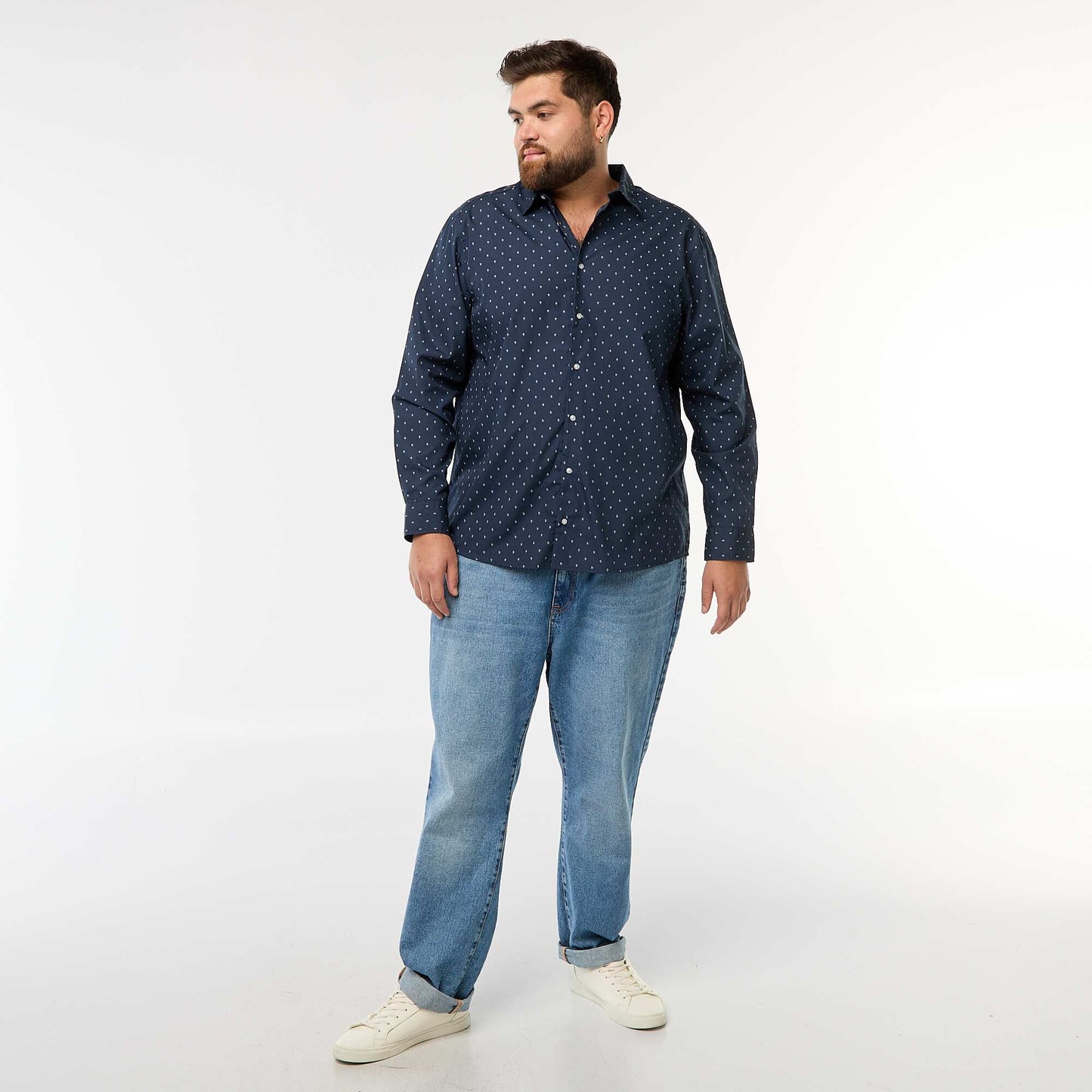 Camisa regular fit / corte recto con estampado AZUL