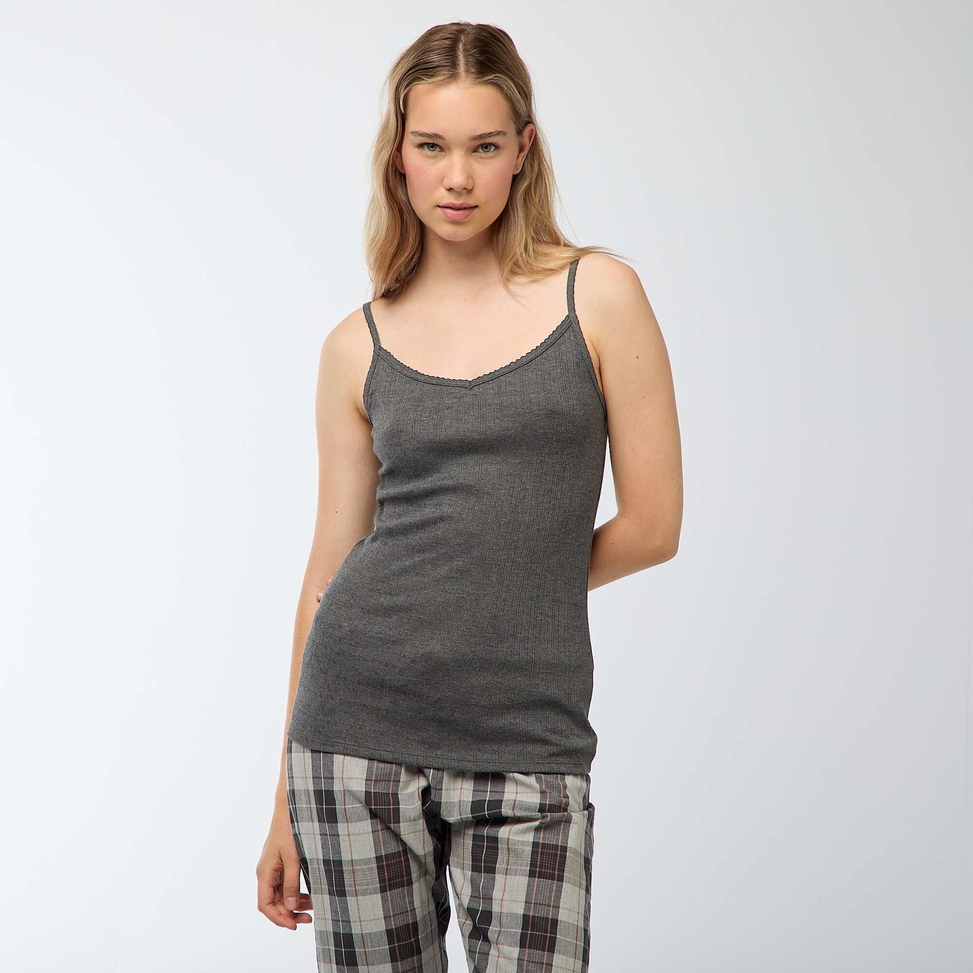 Camiseta de tirantes lisa termorreguladora GRIS