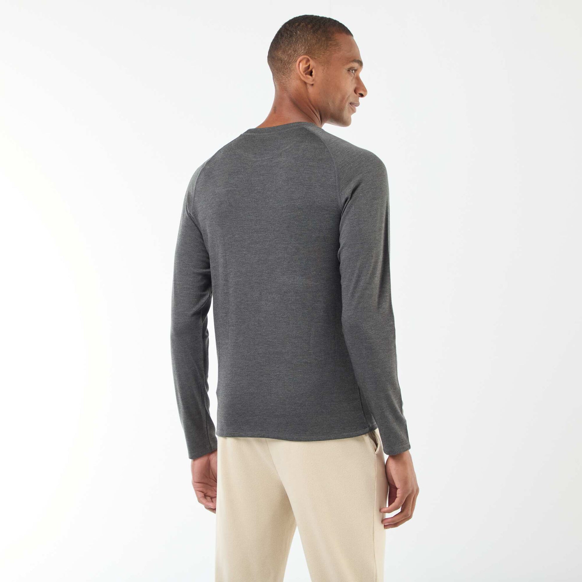 Camiseta térmica GRIS