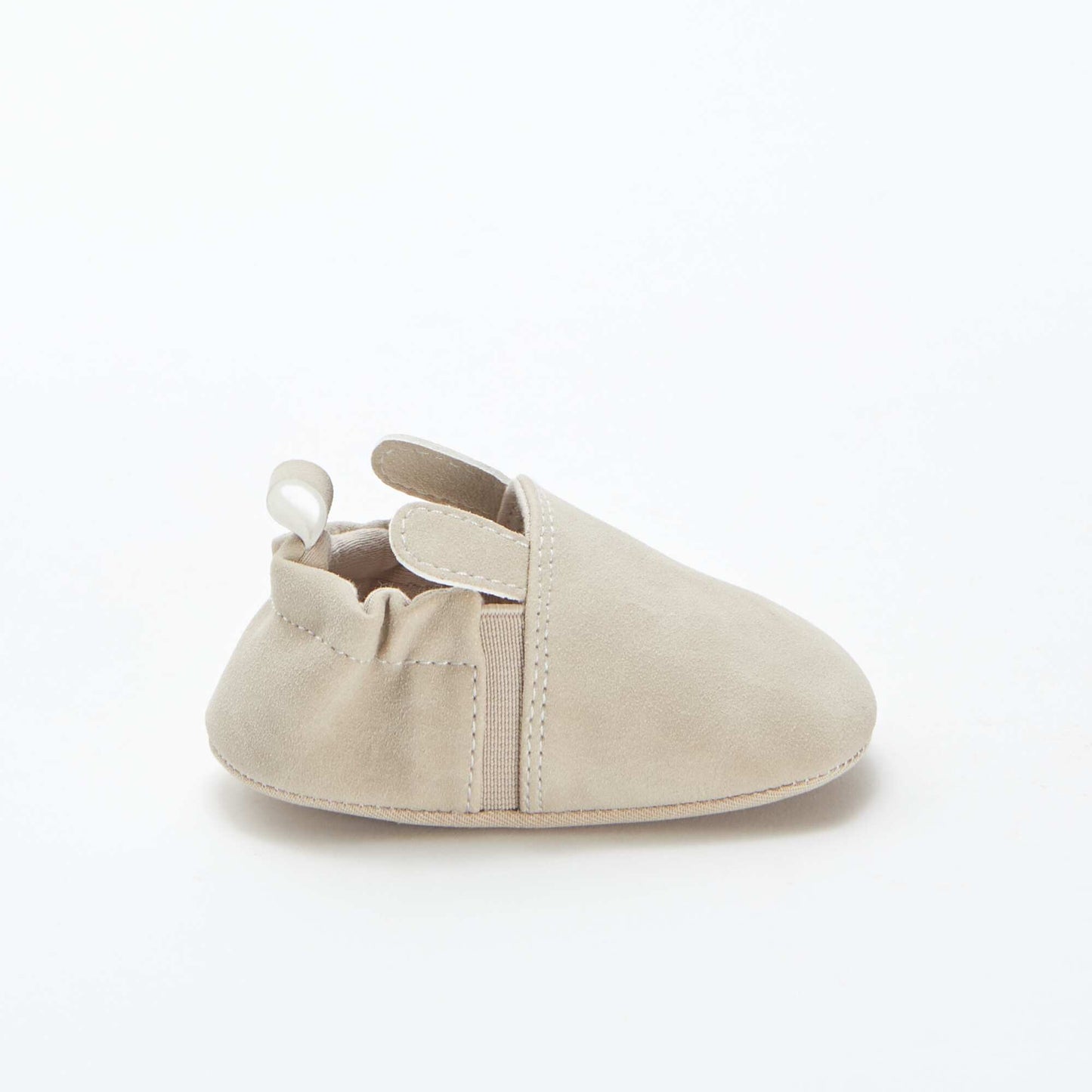 Zapatillas de antelina con orejitas con relieve ROSA